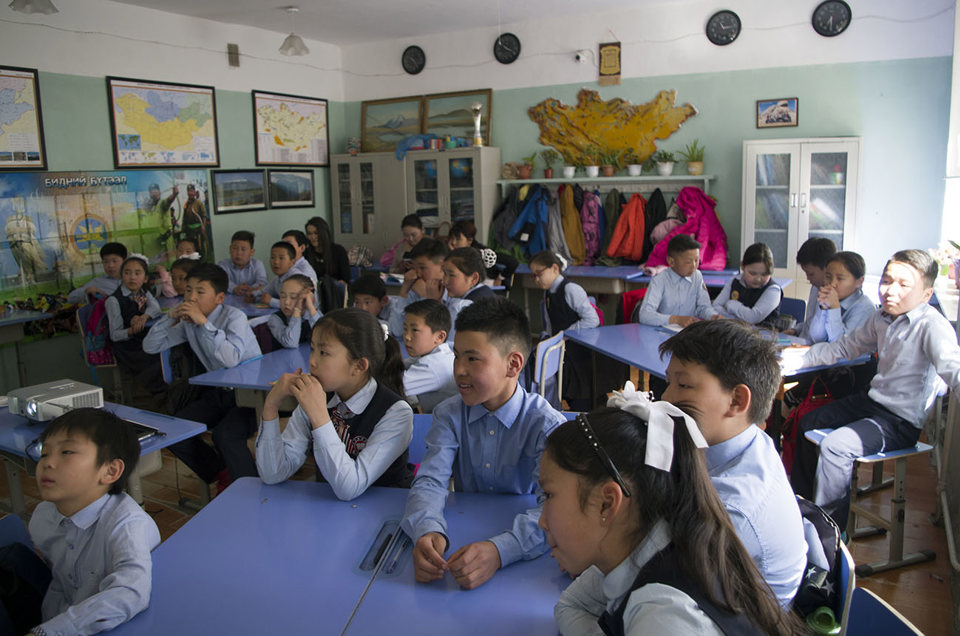 Палеонтологийн судлаачид танин мэдэхүйн сургалт хийв