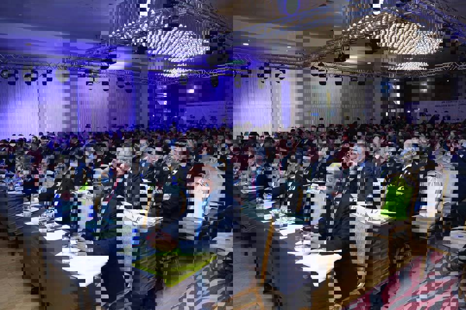 Монголын үйлдвэрлэлийн геологичдийн холбооноос зохион байгуулж байгаа “МОНГОЛЫН ГЕОЛОГИ, ХАЙГУУЛ 2017” чуулга уулзалт үзэсгэлэн ес дэх жилдээ зохион байгуулагдаж байна.